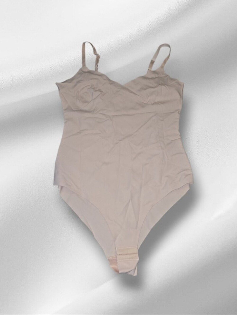 Pinsy V Neck Hourglass Shapewear Bodysuit